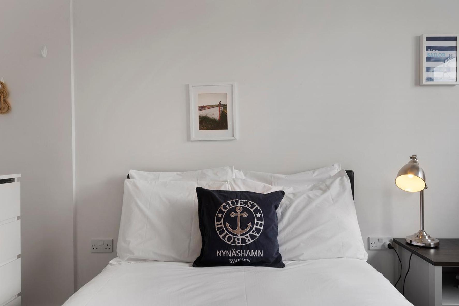 Apartment Charming 2 Bedrooms For Up To 6 People